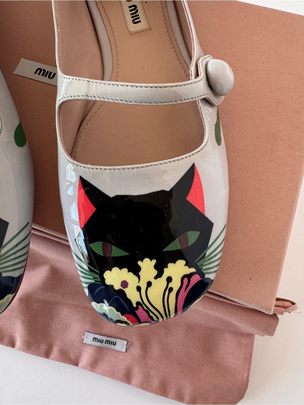 Miu Miu Cat Print Patent Leather Mary Jane Flats 6.5 - Picture 2 of 9